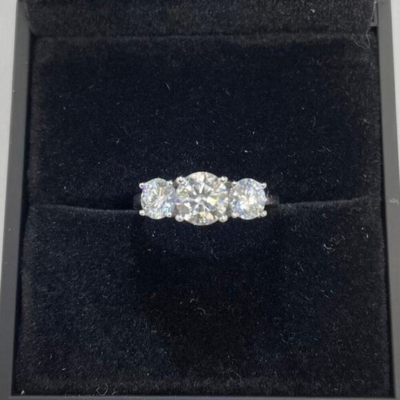 Three Stone Moissanite Ring Past Present Future Trilogy Wedding Anniversary Band - Picture 3 of 10